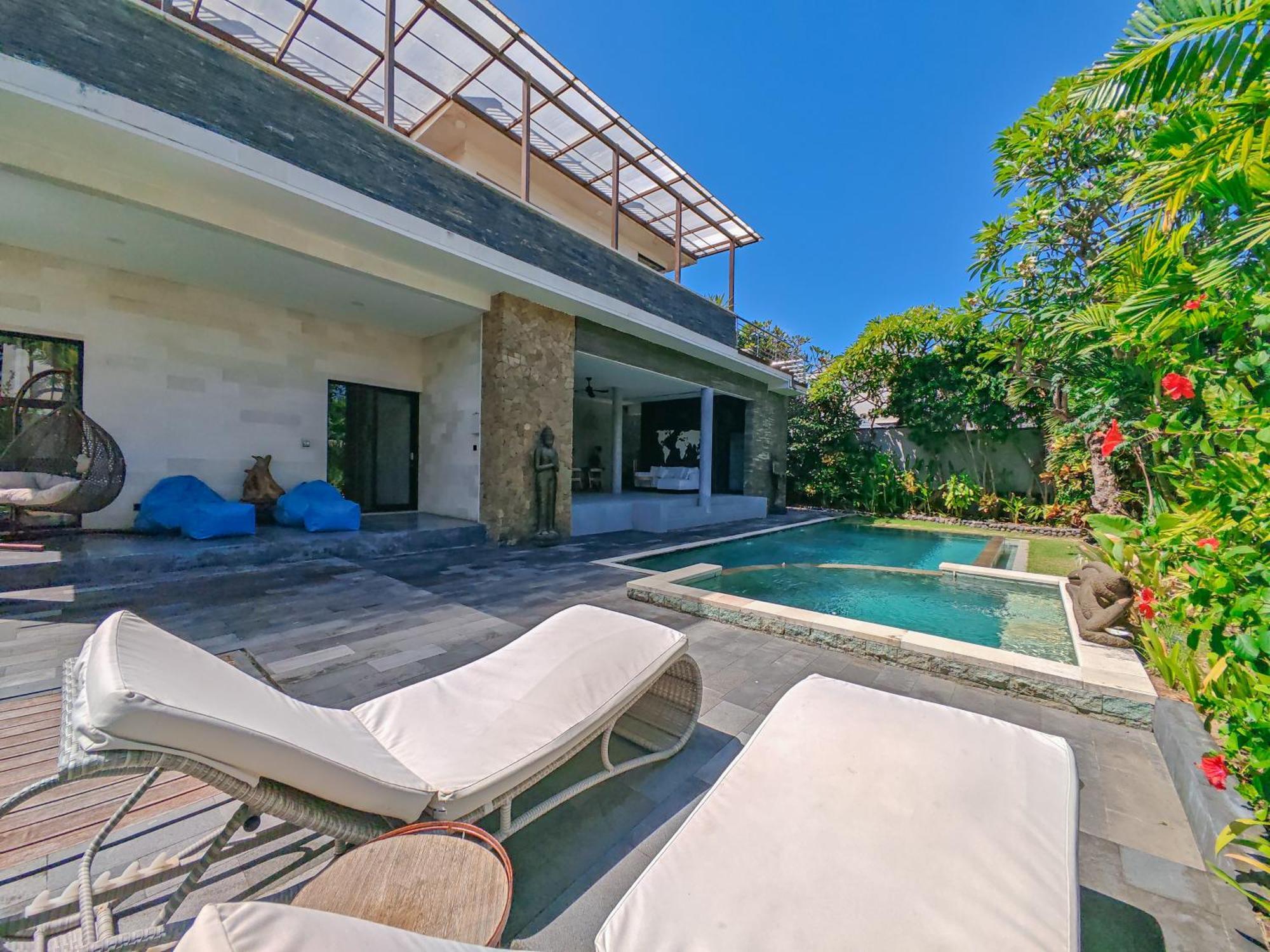 Ketewel Beach Villas And Spa Room photo