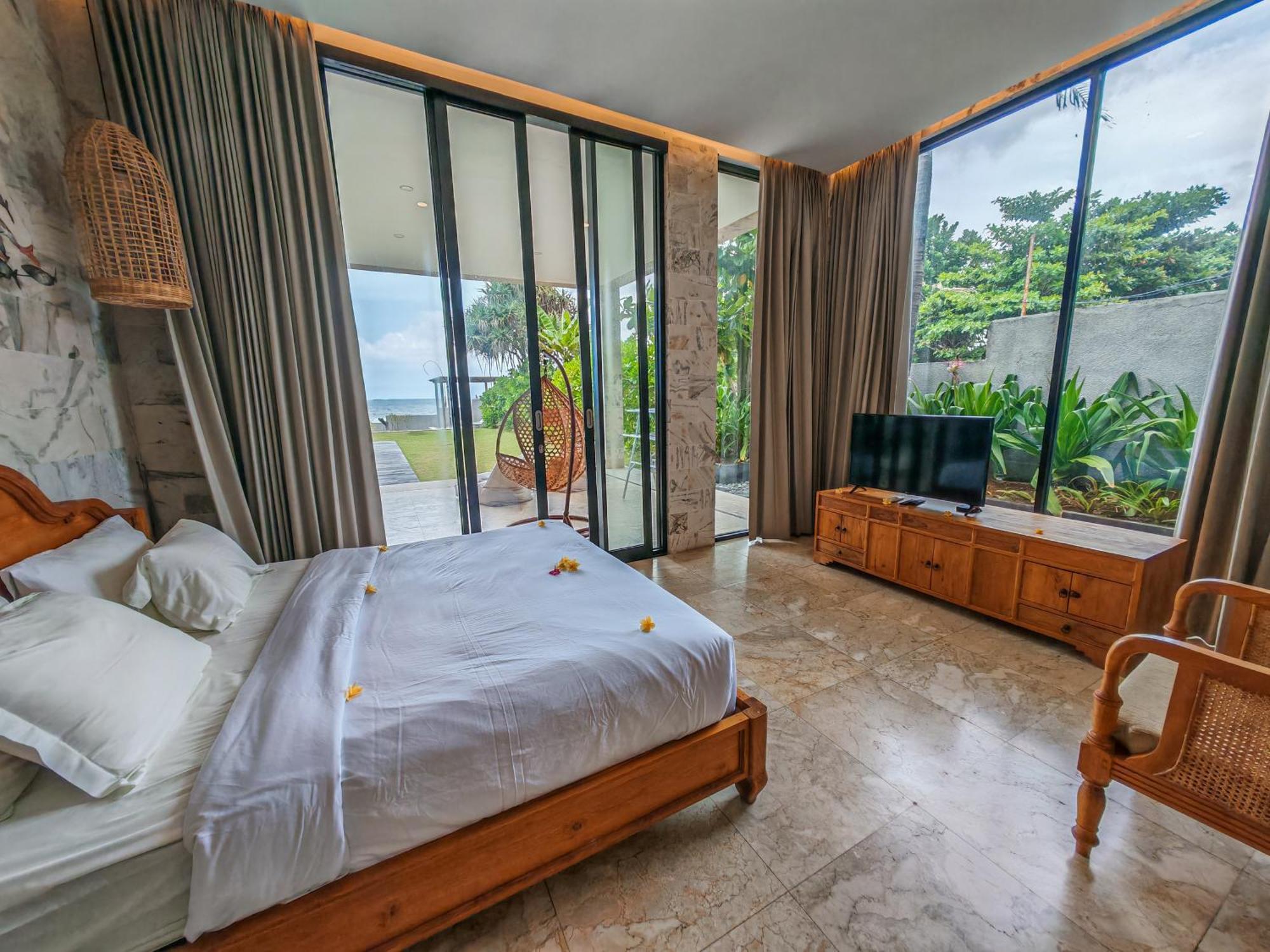 Ketewel Beach Villas And Spa Exterior photo