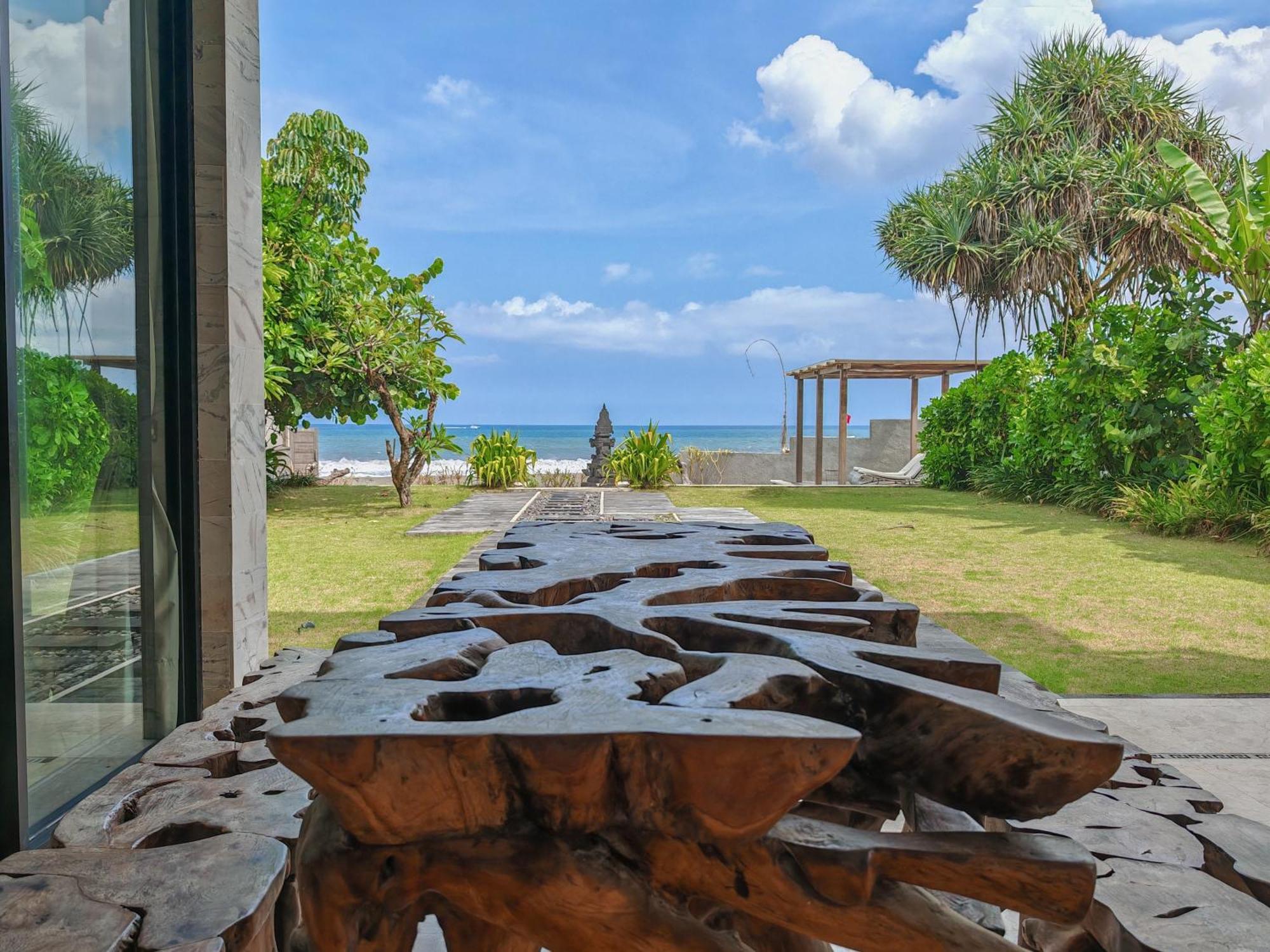 Ketewel Beach Villas And Spa Exterior photo
