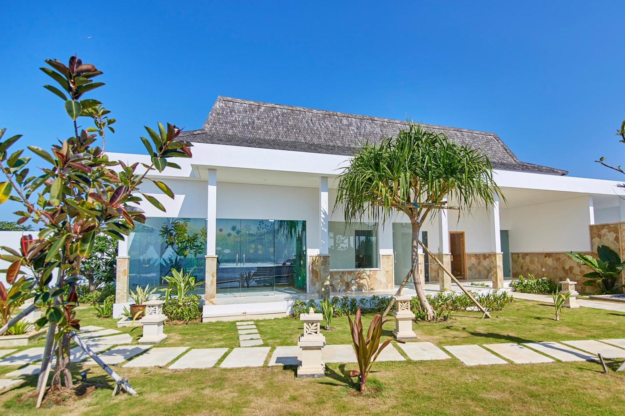 Ketewel Beach Villas And Spa Exterior photo